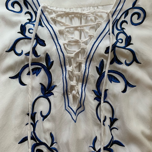 White and Blue Lulu’s Dress - Small - Picture 2 of 3